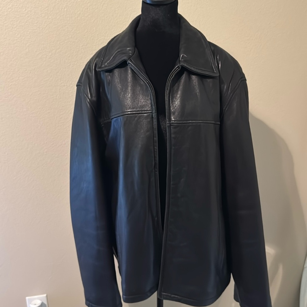 Men’s black leather jacket